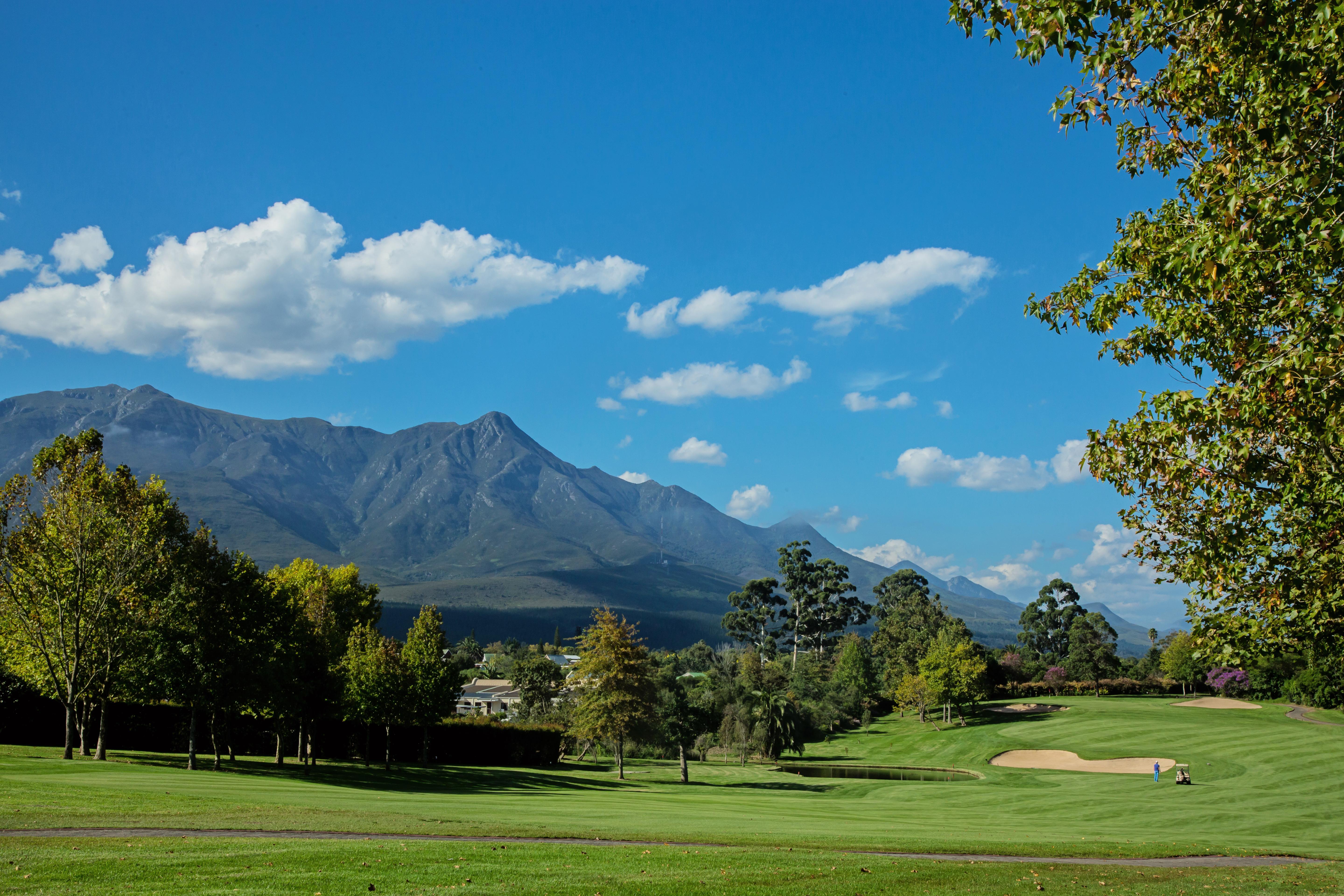 Fancourt Hotel George Buitenkant foto