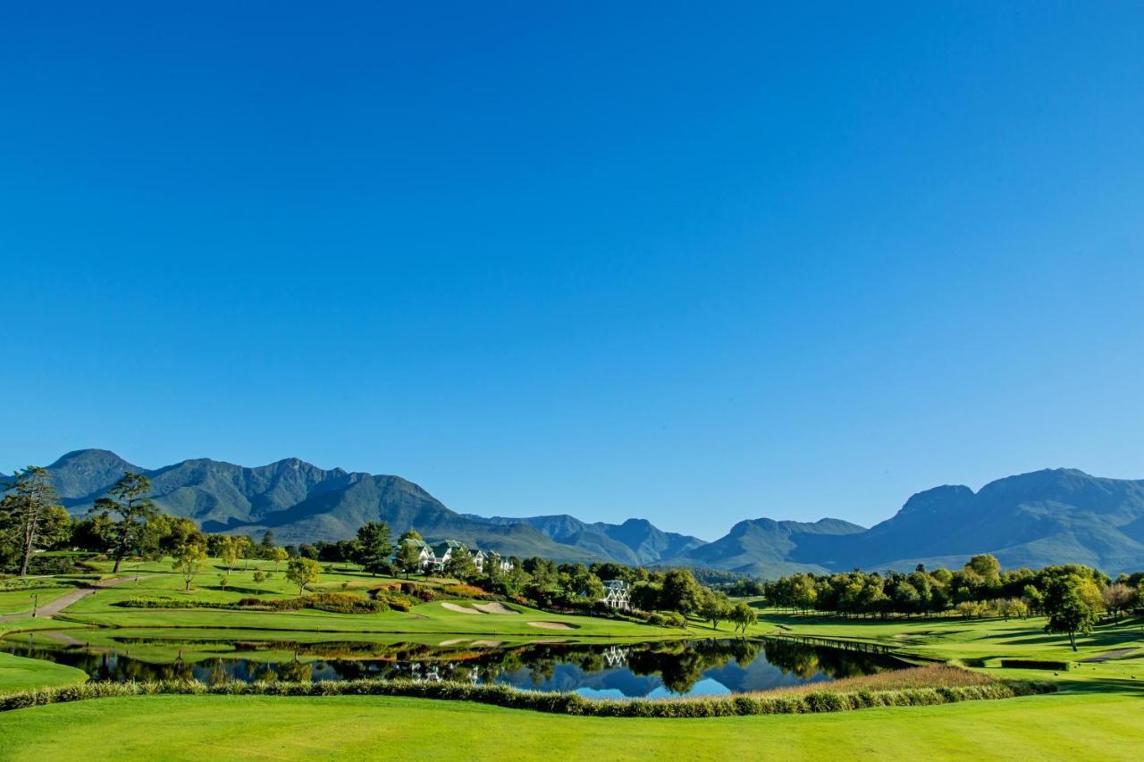 Fancourt Hotel George Buitenkant foto