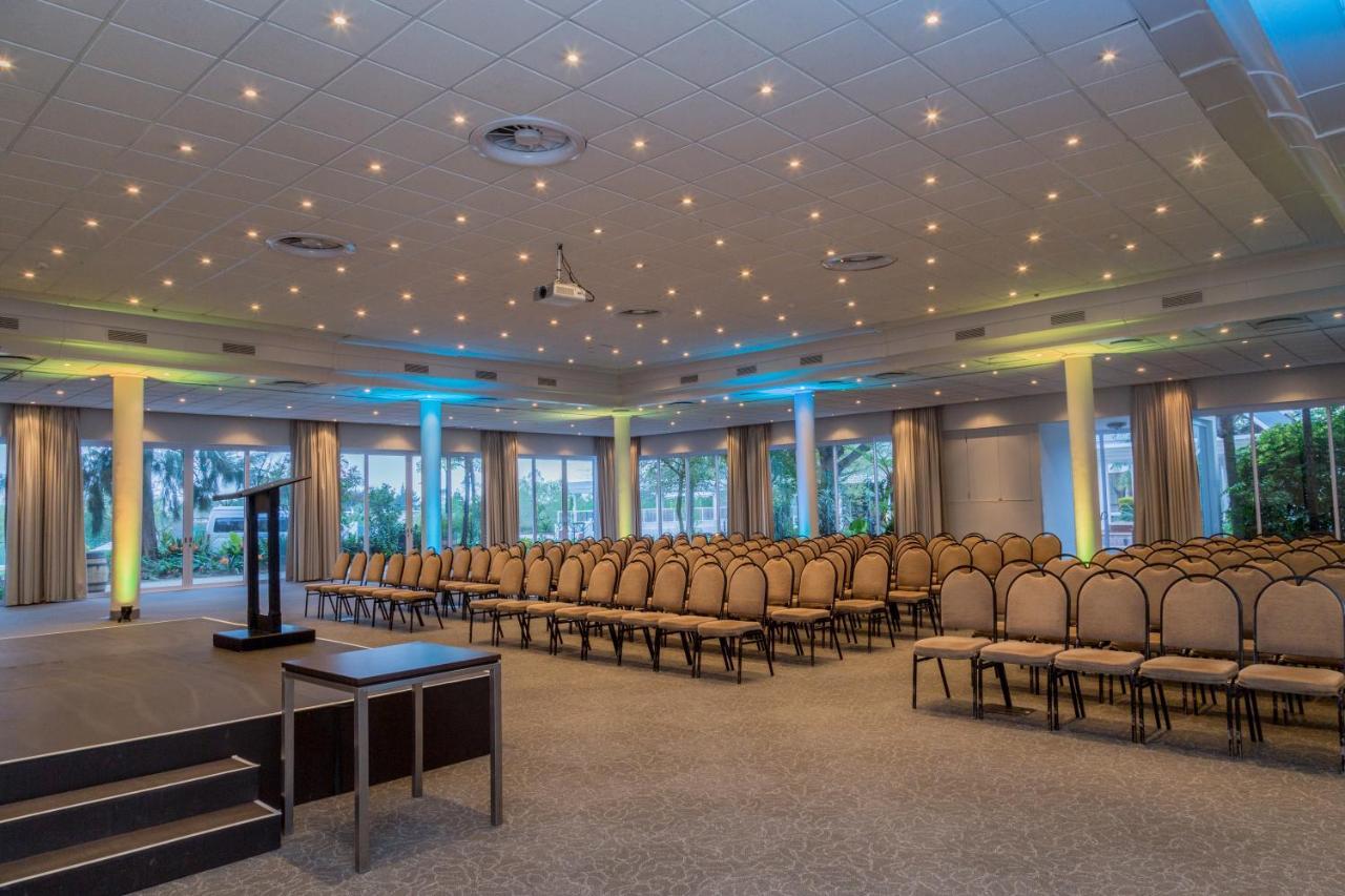 Fancourt Hotel George Buitenkant foto